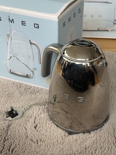 Smeg klf03 chrome - kettle, used