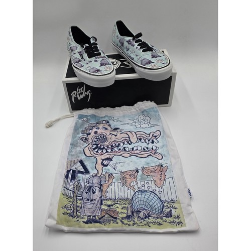 Vans vault robert - vault,