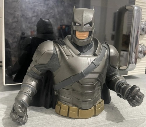Batman knight bust - batman,