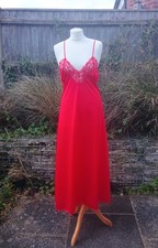 Vintage Contessa 100% Nylon