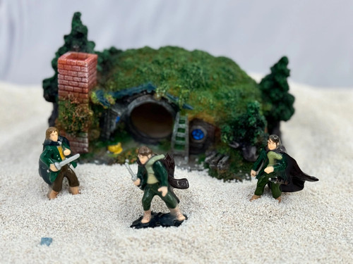 Hobbit house shire fish - , decor