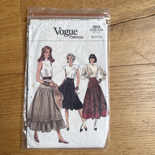 Vintage vogue sewing - sewing, patterns