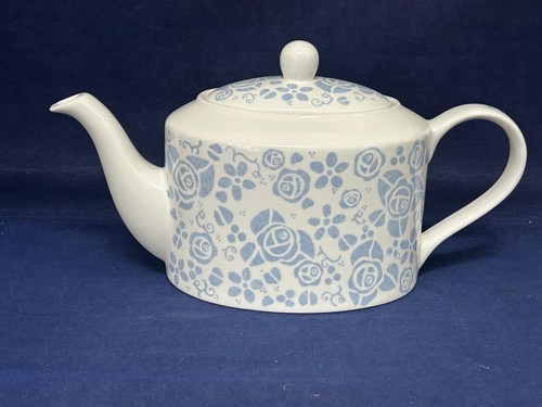 Queens the fledgling teapot - queens,