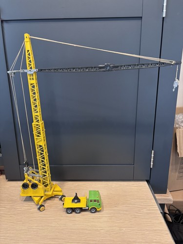 Siku 4011 tower - ,