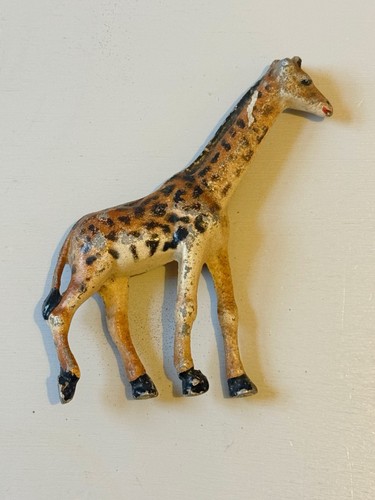 Metal giraffe figure figurine - metal,