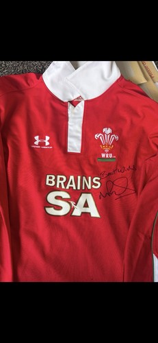 Signed mike phillips - mike,