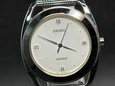 *Near MINT* Vintage SEIKO AVENUE 7N01-6680 UNI-SEX 32mm Quartz Watch From JAPAN