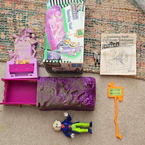 Kenner beetlejuice vanishing - kenner,