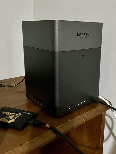 Ugreen bay dh4300 - plus, 16tb
