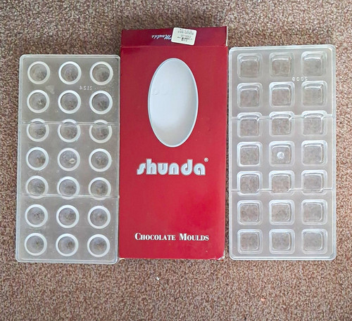 Shunda clear plastic - plastic, chocolate