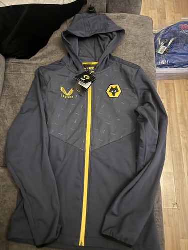 Wolverhampton hooded - wolverhampton,