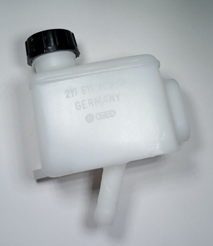Brake fluid reservoir - brake,