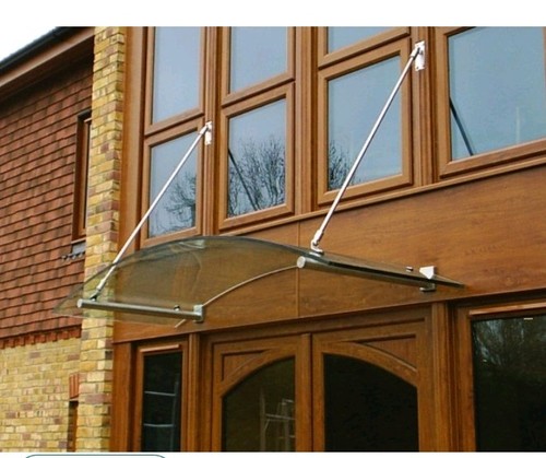 Large curved glass panel - x,