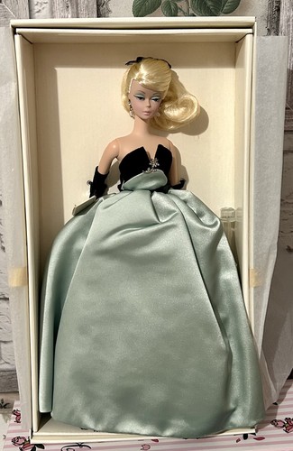 Barbie silkstone lisette nrfb - silkstone,
