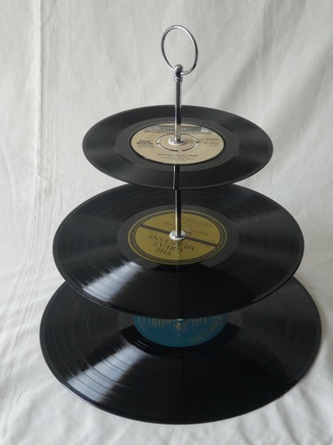 Retro vintage upcycled tier - vintage,
