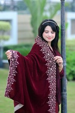 Velvet shawl Embrioded premium