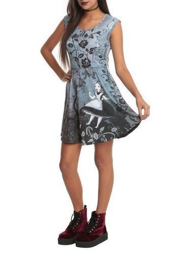 Disney alice wonderland - alice, in