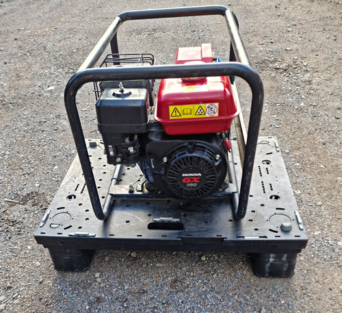 Honda 2000 petrol portable - honda,