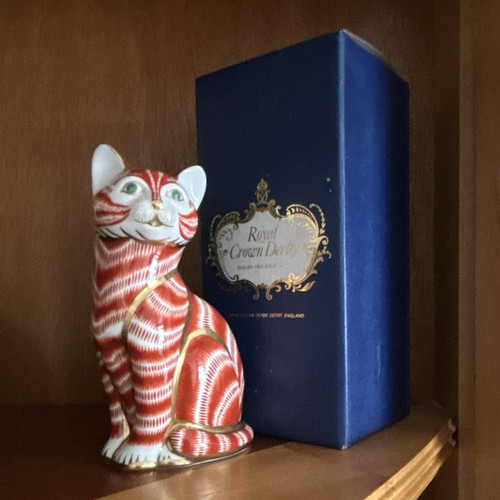 Royal crown derby ginger - crown,