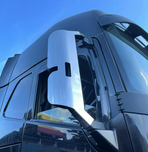 Volvo mirror guards - volvo, v4