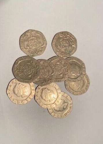 Queen elizabeth 20p coins - 20p,
