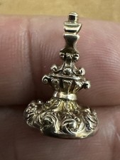 Victorian 9K Gold Bloodstone Seal Fob Pendant – Antique Engraved Design – 3.28g