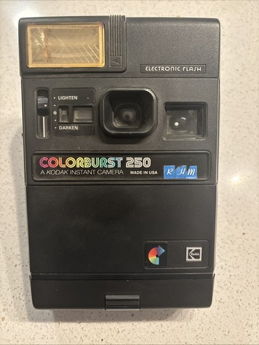Classic vintage polaroid - classic,