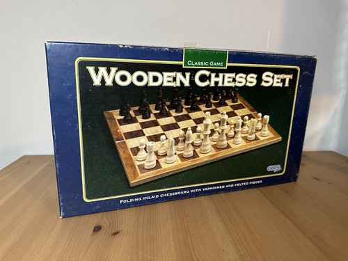 Wooden chess set - set, –