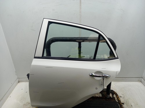 Kia picanto left rear door - kia, n/s
