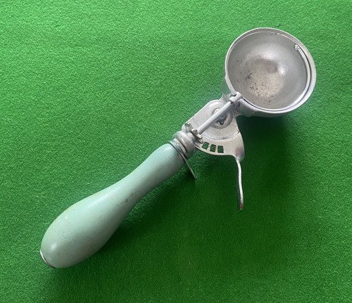 Tala vintage wooden handle ice - wooden,