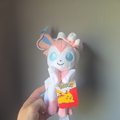 Pokémon sylveon plush 20cm - pokémon,