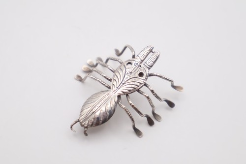 Vintage silver spider figurine - silver,