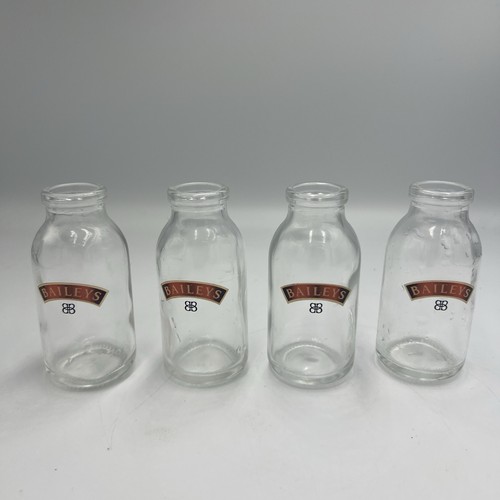 Baileys branded mini milk - 4x,