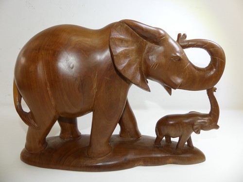 Large wooden elephant - (ref288),