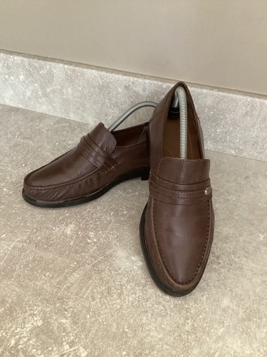 Crockett jones leather - &,