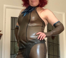 Westward Bound Bordelle L’Amour Top and Mitten set