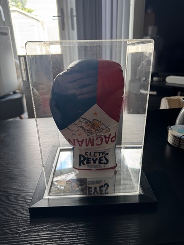 Manny pacquiao signed reyes - pacquiao,