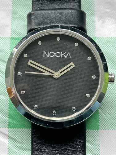 Nooka mindstyle silver tone - mindstyle,