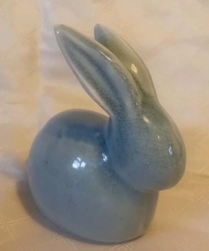 Vintage faceless blue pottery - faceless,