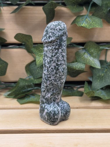 Beautiful tree agate crystal - tree,
