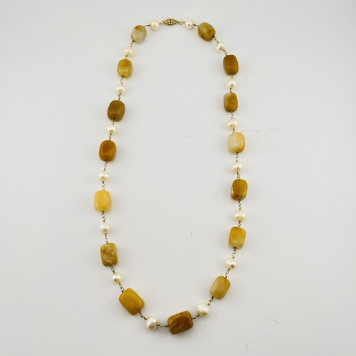 Yellow stone freshwater pearl - yellow,