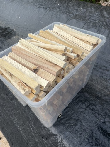 Dried kindling wood - ￼5/6, kg