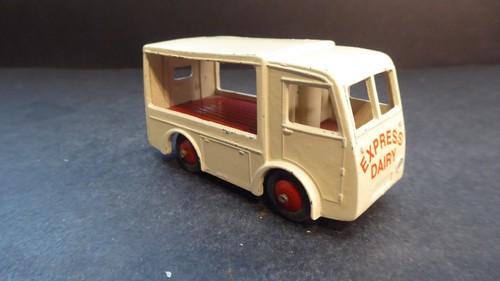 Dinky toys 30v b - toys, n.c.b