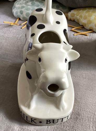 Gorgeous ceramic cow creamer - gorgeous,