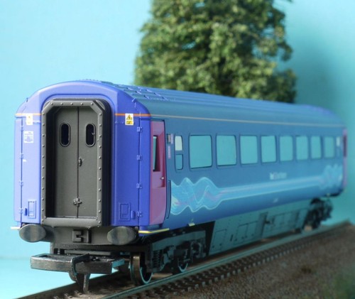 Hornby r4370g mk3 coach - hornby,