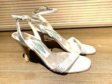 Silver Evening Women’s Vintage Leather Sandals Ivory of Bond Street. Size 39 /6