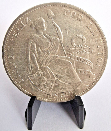 Silver coin 1925 - peru, sitting