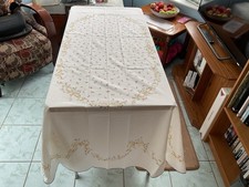 Eternal Beau Oval Tablecloth & Six Napkins (217cm x 172cm)