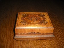 Vintage Musical Cigarette Dispenser Box Cantilever  Inlaid  Fully Working