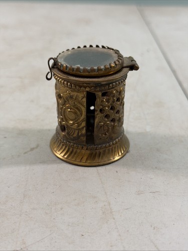Postage stamp spool - spool, holder